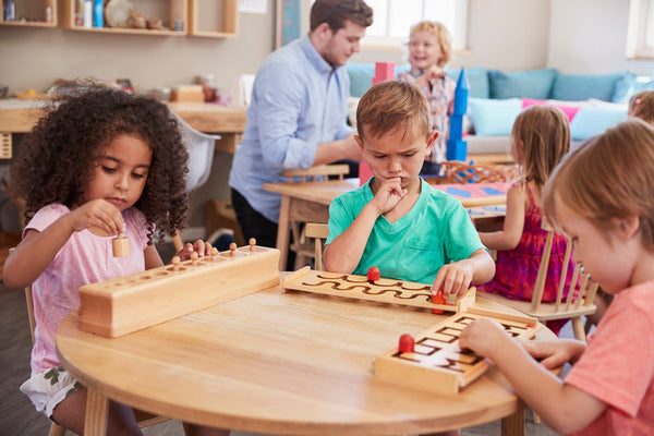 STEM vs Montessori Toys: What’s the Difference?